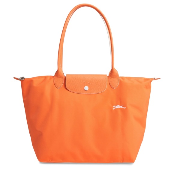 Longchamp Handbags - NWT Longchamp le pliage club large tote orange